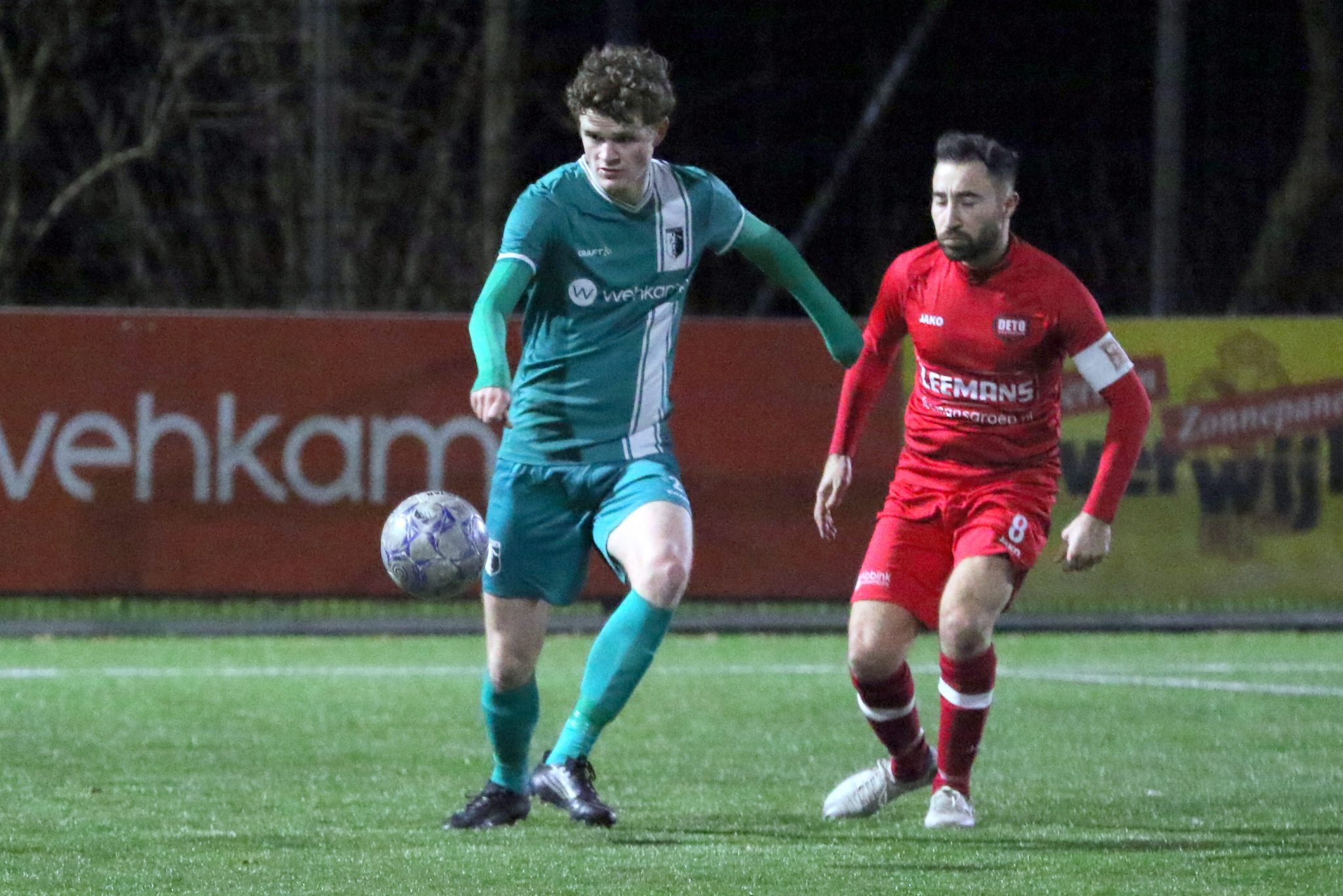 Nieuwenhuis, Fuller en Lugtigheid tekenen bij