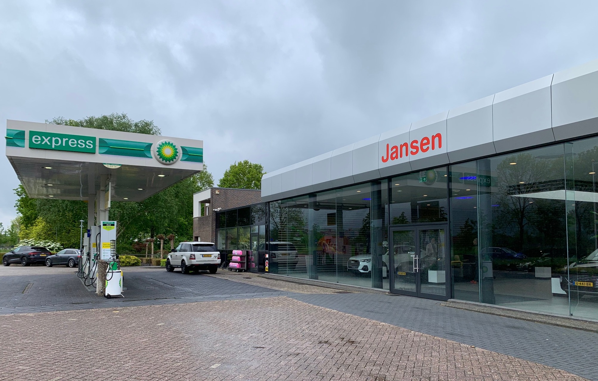Garage Jansen wordt Topsponsor VV Berkum